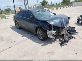 TOYOTA TOYOTA CAMRY SE