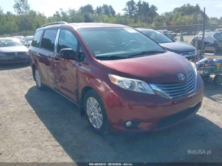 TOYOTA TOYOTA SIENNA XLE 7 PASSENGER