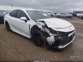 TOYOTA TOYOTA CAMRY SE