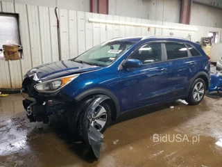 KIA NIRO LX
