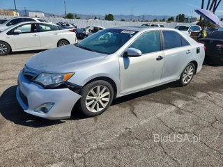 TOYOTA CAMRY XLE