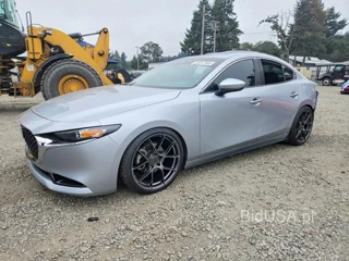 MAZDA 3 PREFERRED