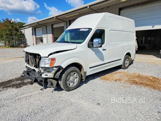 NISSAN NV 2500 HD SV