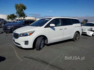 KIA SEDONA LX