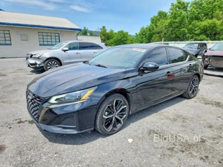 NISSAN ALTIMA SR