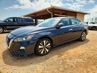NISSAN ALTIMA SV