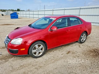 VOLKSWAGEN JETTA SE