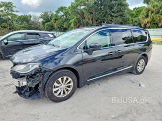 CHRYSLER PACIFICA TOURING L