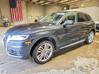 AUDI Q5 PREMIUM PLUS