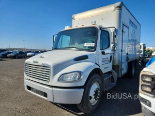 FREIGHTLINER M2
