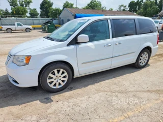 CHRYSLER TOWN & COUNTRY TOURING