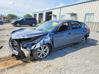 SUBARU LEGACY 2.5I PREMIUM