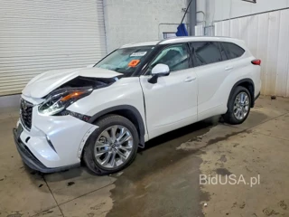 TOYOTA HIGHLANDER LIMITED