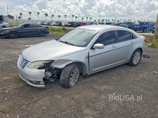 CHRYSLER 200 TOURING