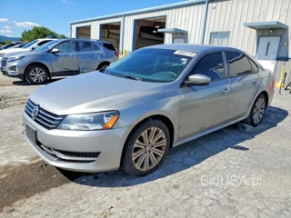 VOLKSWAGEN PASSAT S