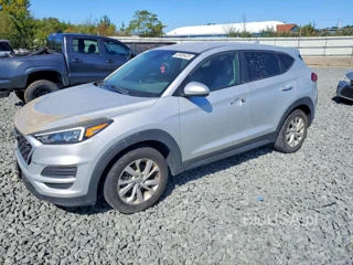 HYUNDAI TUCSON SE