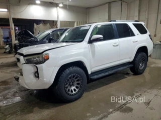 TOYOTA 4RUNNER SR5