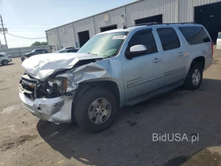 CHEVROLET SUBURBAN C1500 LT