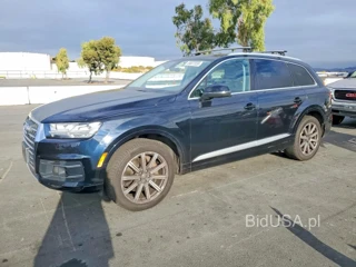 AUDI Q7 PREMIUM PLUS
