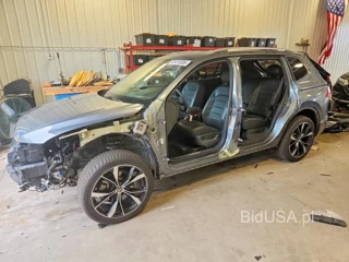 VOLKSWAGEN TIGUAN SEL R-LINE