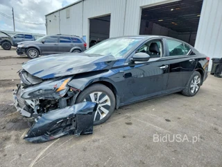 NISSAN ALTIMA S