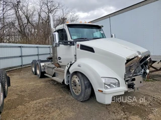 KENWORTH CONSTRUCTION T880