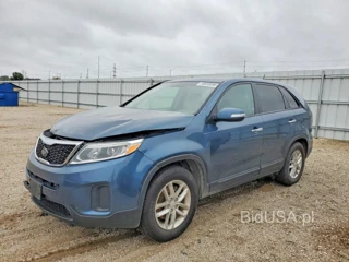 KIA SORENTO LX