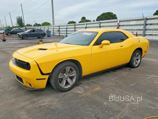 DODGE CHALLENGER SXT