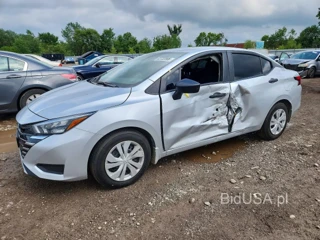 NISSAN VERSA S