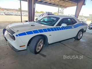 DODGE CHALLENGER SXT