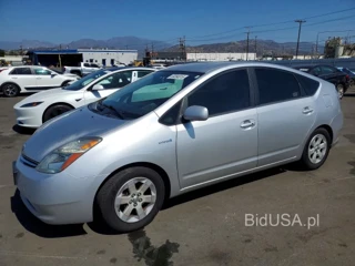 TOYOTA PRIUS BASE