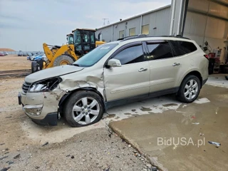 CHEVROLET TRAVERSE LT