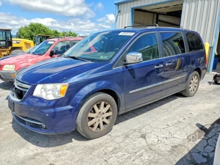 CHRYSLER TOWN & COUNTRY TOURING L