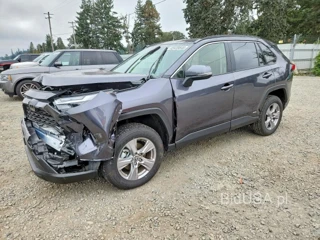 TOYOTA RAV4 HYBRID XLE