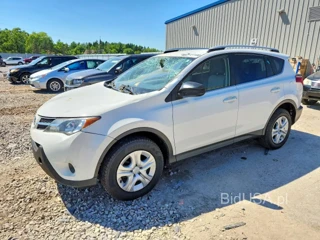 TOYOTA RAV4 LE