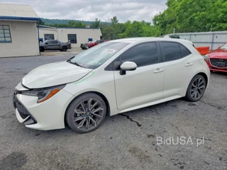 TOYOTA COROLLA HATCHBACK XSE