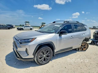 TOYOTA RAV4 XSE