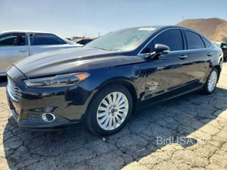 FORD FUSION TITANIUM PHEV