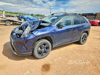 TOYOTA RAV4 XSE