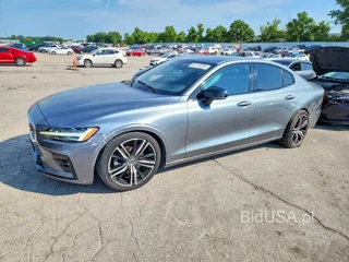 VOLVO S60 T5 R-DESIGN