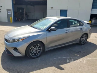KIA FORTE GT LINE
