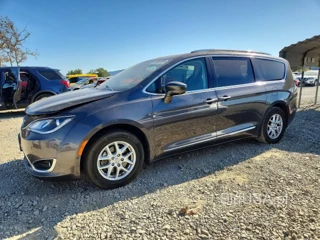 CHRYSLER PACIFICA TOURING L
