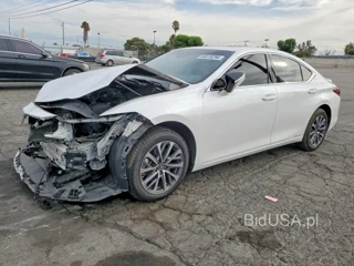 LEXUS ES 300H BASE