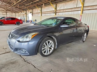 NISSAN ALTIMA SR