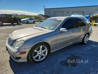 MERCEDES-BENZ C 230