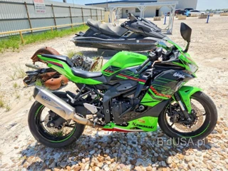 KAWASAKI ZX400 S