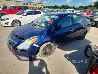 NISSAN VERSA SV