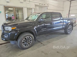 TOYOTA TACOMA TRD SPORT