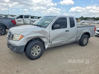 NISSAN FRONTIER XE