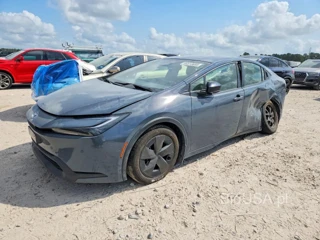 TOYOTA PRIUS LE